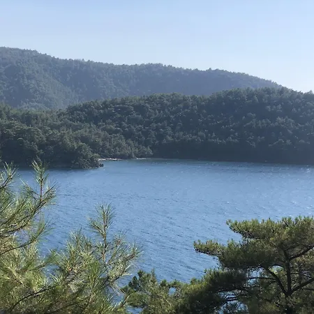 Bed & Breakfast Guelsuem Hanim Evleri