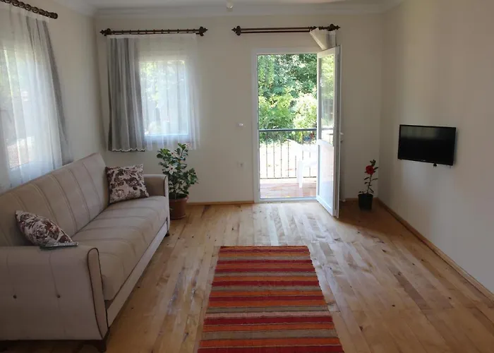 Guelsuem Hanim Evleri Orhaniye (Marmaris)